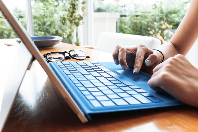 Windows 10 antivirus can now spot when your work devices are in trouble